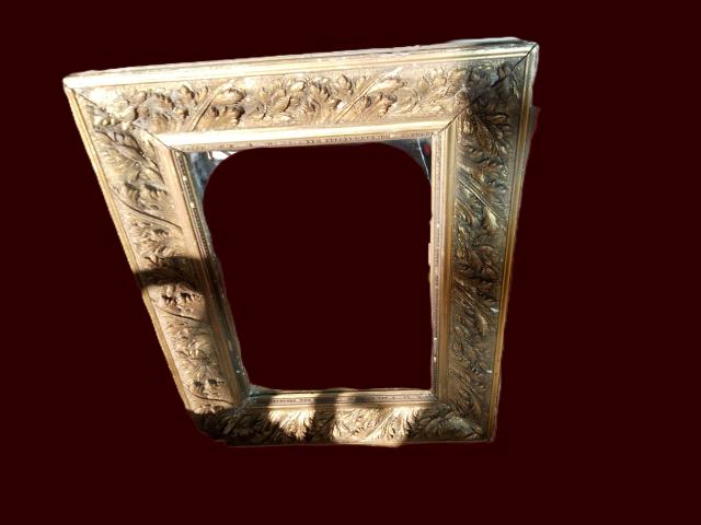 Oglinda 6  stil  Grigorescu  vintage mobilier de epoca antichitati