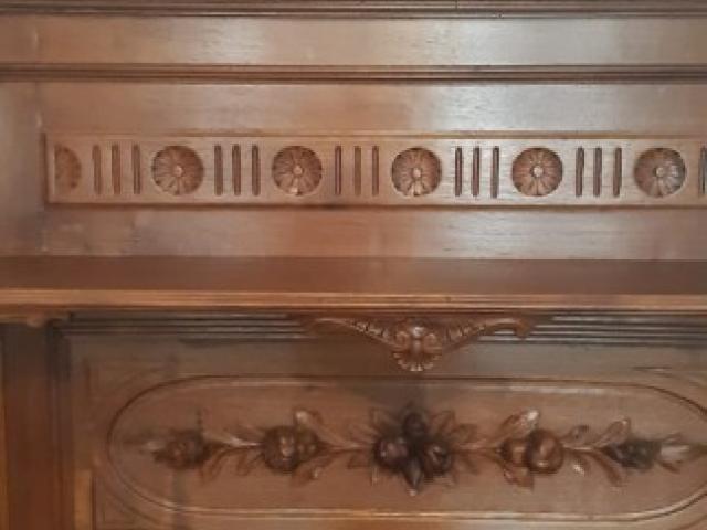 Etajera Renastere sculptata lemn vintage