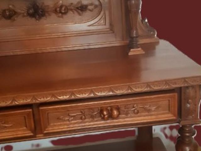 Etajera Renastere sculptata lemn vintage