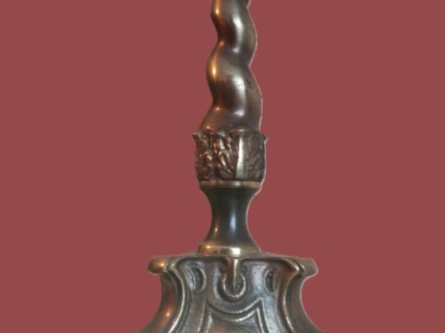 Sfesnic 2 bronz baroc 42H  galerie de arta antichitati