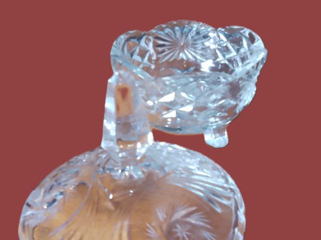 Bomboniera cristal cu capac antichitati vintage