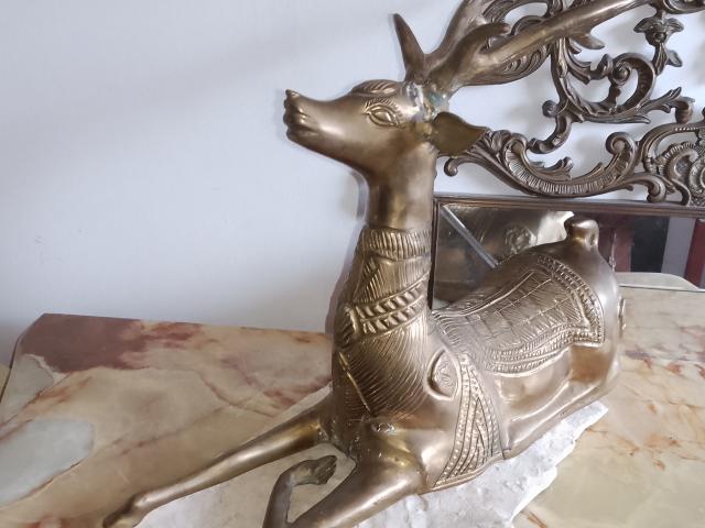 Statueta bronz antichitati galerie de arta