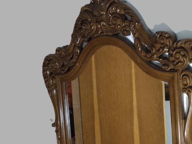 Oglinda baroc vintage clasica