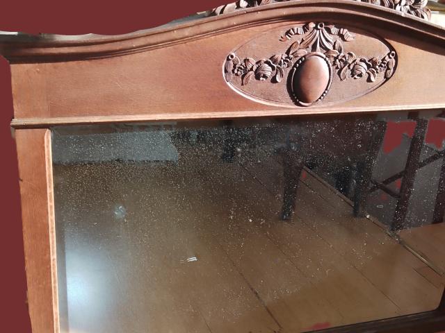 Oglinda  vintage mobila veche de epoca mobilier antic retro antichitati