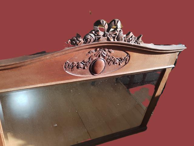 Oglinda  vintage mobila veche de epoca mobilier antic retro antichitati