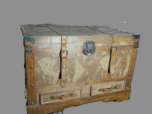 Cufar Comoda mobilier vintage retro epoca mobila antica de colectie