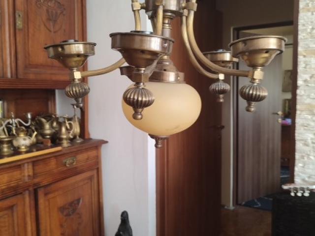 Lampa  mobila vintage epoca mobilier antic colectie