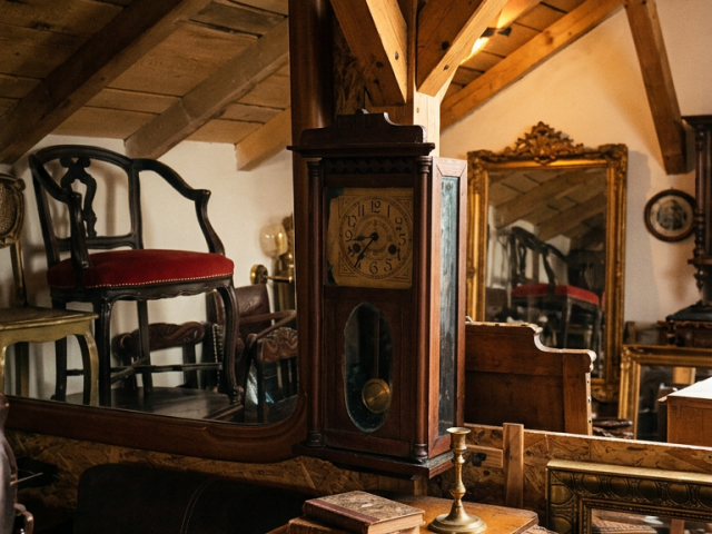 Mobila cadouri vintage epoca mobilier epoca colectie