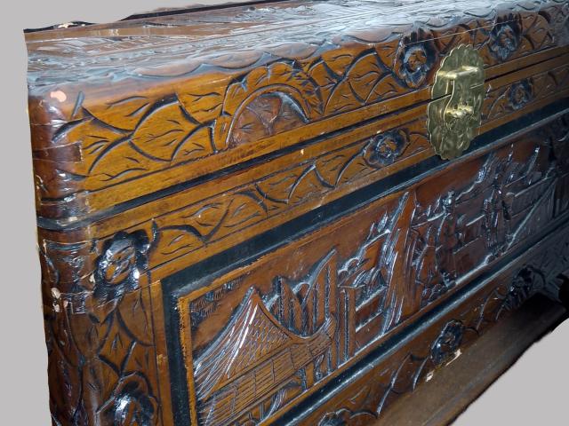 Lada cufar eucalipt mobilier de colectie epoca vintage retro