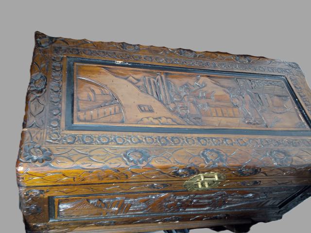 Lada cufar eucalipt mobilier de colectie epoca vintage retro