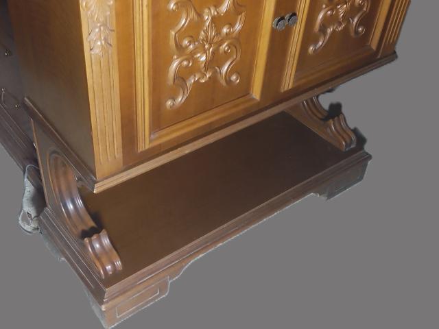 Comoda vintage mobila de colectie, epoca antichitati