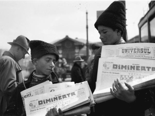 Tablou Poster vintage decoratiuni de colectie obiecte de epoca galerie antichitati