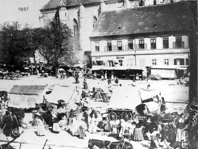 Poster vintage decoratiuni de colectie galerie antichitati, canvas romanesc