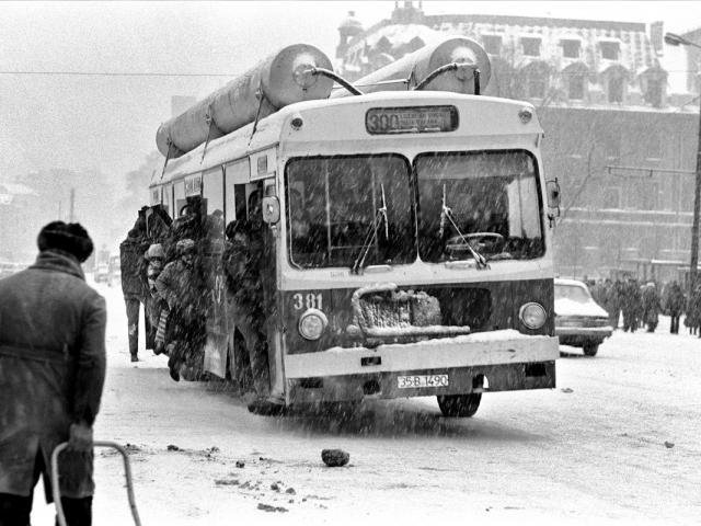 Poster vintage decoratiuni de colectie galerie antichitati, canvas romanesc