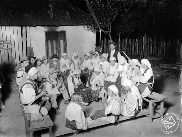 Tablou canvas vintage decoratiuni de epoca obiecte de colectie antichitati