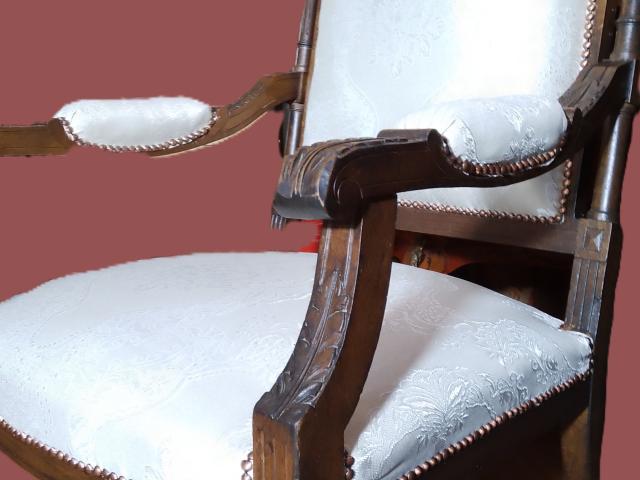 Fotoliu Renastere vintage mobilier de colectie mobila de epoca antichitati