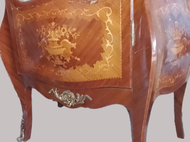 Vitrina vintage mobilier de epoca mobila de colectie antichitati