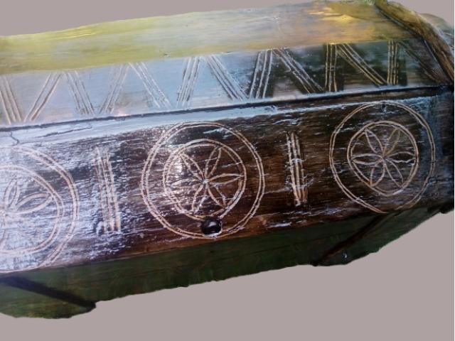 Cufar brancovenesc vintage mobila de colectie mobilier de epoca antichitati