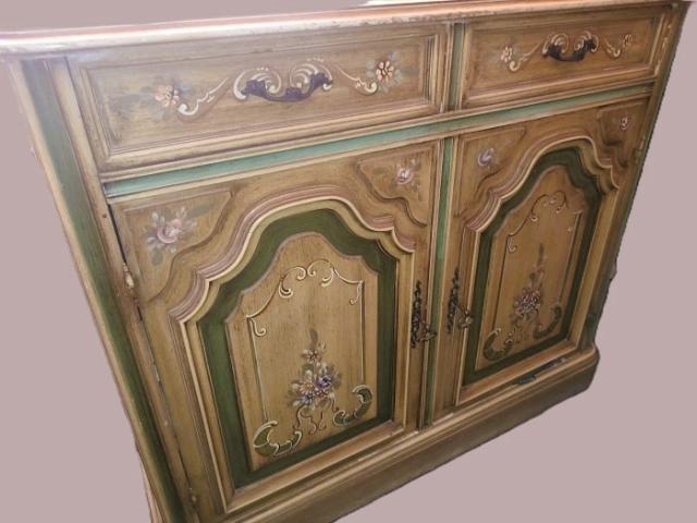 Comoda vintage mobila de colectie antica mobilier de epoca antichitati