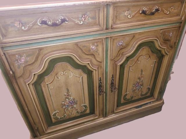 Comoda vintage mobila de colectie antica mobilier de epoca antichitati