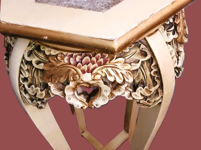 Piedestal vintage mobila de colectie antica mobilier antic de epoca