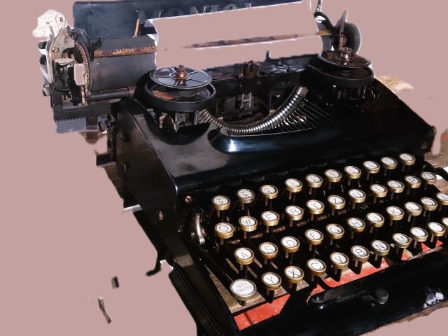 Masina scris vintage antica obiecte de colectie, decoratiuni de epoca antichitati