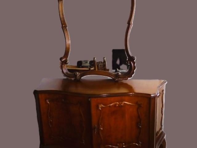 Comoda vintage mobila de epoca, mobilier antic retro antichitati