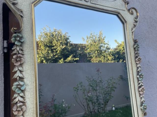 Consola cu oglinda mobila de epoca mobilier vintage antichitati