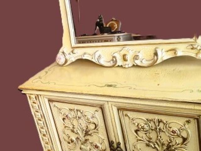 Consola oglinda mobilier antic retro mobila de epoca antichitati