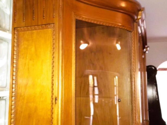 Vitrina Renastere vintage mobilier de epoca mobila de colectie antichitati