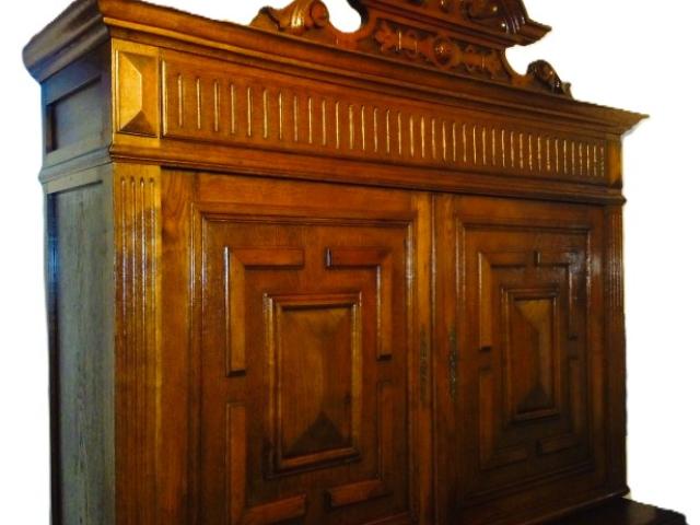 Credent Renastere retro mobilier de epoca mobila antica vintage antichitati