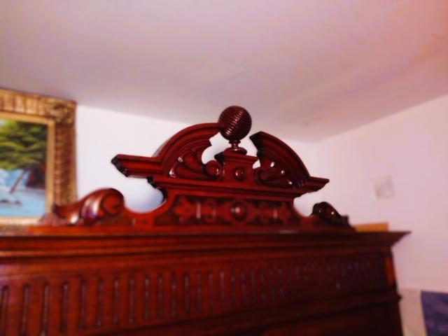 Credent Renastere retro mobilier de epoca mobila antica vintage antichitati