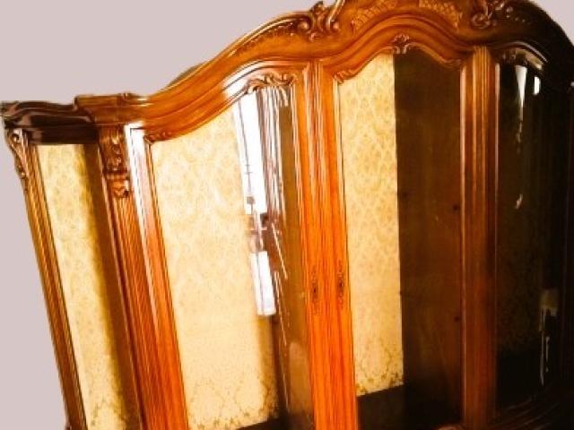 Vitrina antica mobilier de epoca mobila vintage retro antichitati