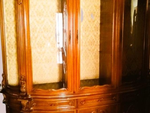 Vitrina antica mobilier de epoca mobila vintage retro antichitati