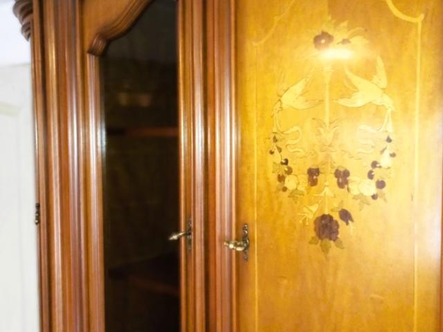 Vitrina antica mobilier de epoca mobila vintage retro antichitati