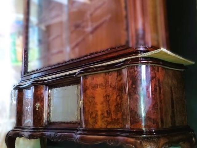 Vitrina antica mobilier de epoca mobila vintage retro antichitati