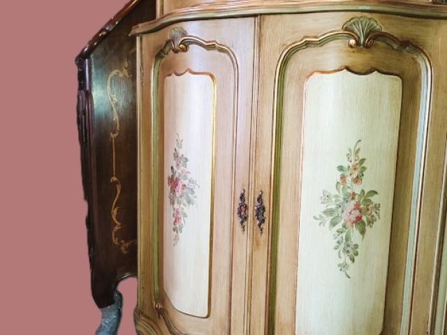 Vitrina colt mobila antica vintage retro mobilier de epoca antichitati,