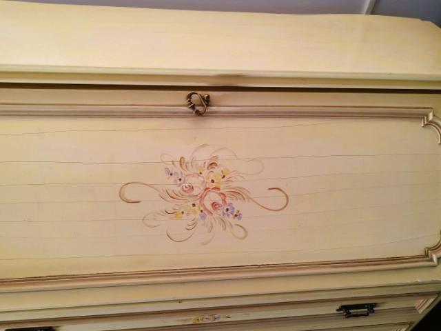 Comoda vintage retro mobila de colectie mobila de epoca antica,