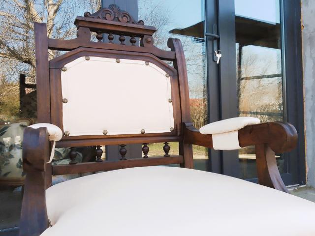 Jilt mobilier de epoca colectie mobila antica vintage retro antichitati