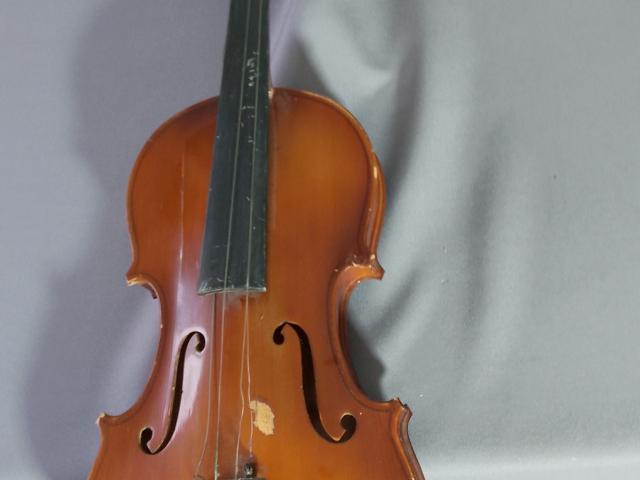 Vioara decoratiuni rustice antice vintage retro obiecte de colectie antichitati,