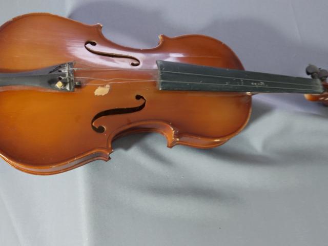 Vioara decoratiuni rustice antice vintage retro obiecte de colectie antichitati,