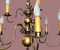 Candelabru clasic  vintage mobilier de epoca mobila de colectie antichitati
