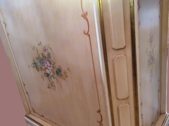 Comoda vintage antica mobilier de epoca mobila de colectie antichitati
