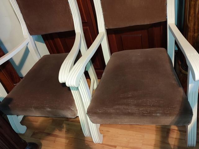 Jilturi vintage antice mobilier de epoca mobila de colectie retro antichitati