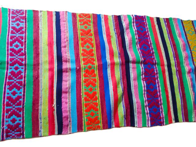 Carpeta lana taraneasca vintage antic piese de epoca obiecte traditionale antichitati