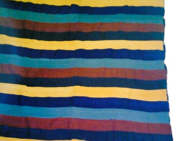 Covor lana taranesc vintage antic piese de epoca obiecte rustice traditionale antichitati
