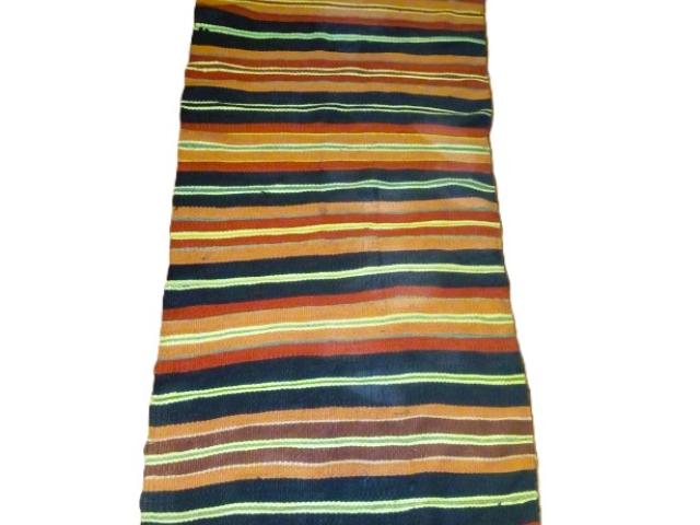 Covor lana taranesc vintage antic piese de epoca obiecte rustice traditionale antichitati