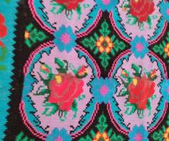 Covor lana taranesc vintage antic piese de epoca obiecte rustice traditionale antichitati