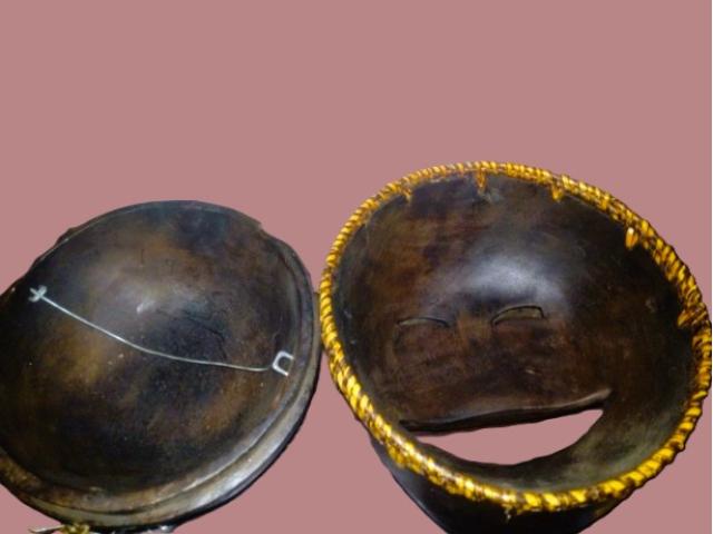 Masca depozitare decoratiuni rustice antice vintage obiecte de colectie antichitati