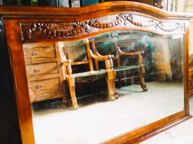 Oglinda clasica antica mobilier de epoca mobila vintage retro antichitati